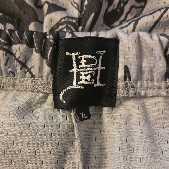 Ed Hardy Gray Graphic Shorts - Picture 1 of 5